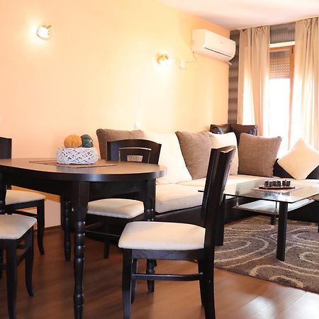 בורגאס Apartment Perushtiza 3 מראה חיצוני תמונה
