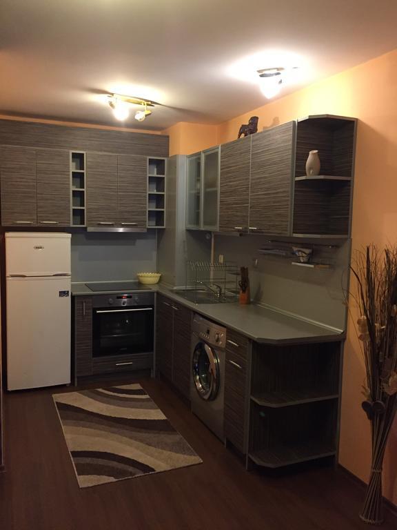 בורגאס Apartment Perushtiza 3 מראה חיצוני תמונה