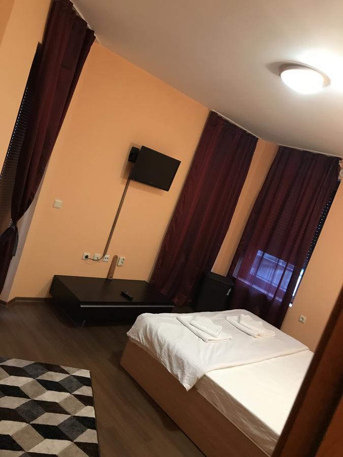 בורגאס Apartment Perushtiza 3 מראה חיצוני תמונה
